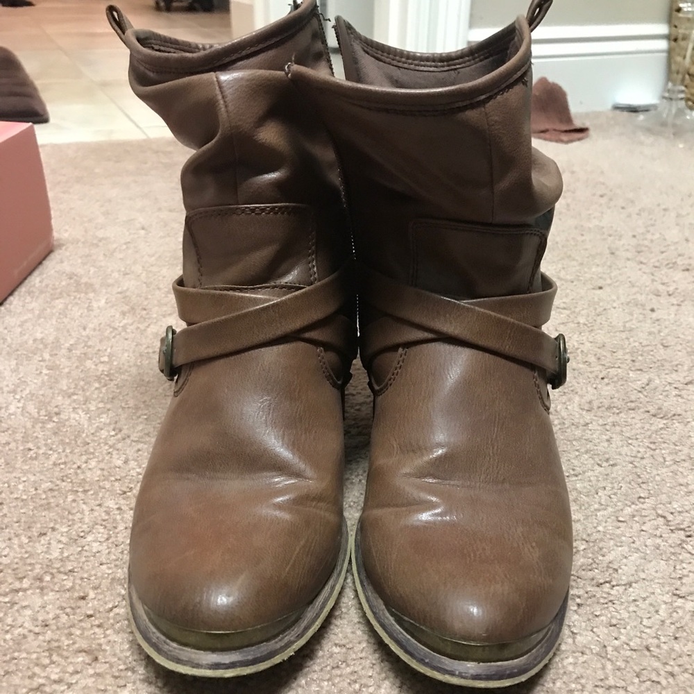 Baretraps boots